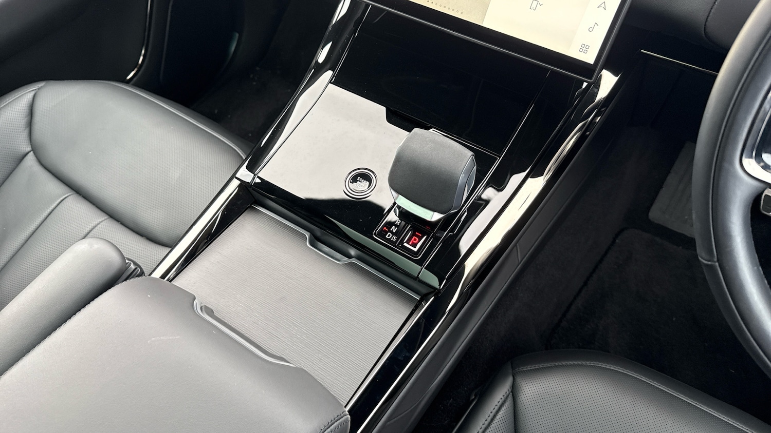 Used Land Rover Range Rover Sport 2025 for sale - 77447029: Photo 13