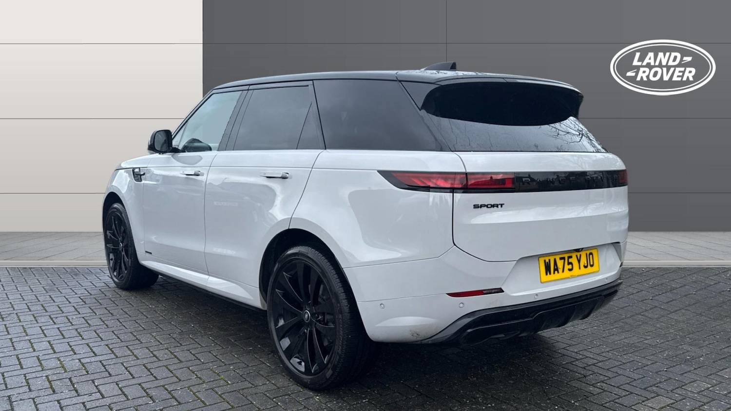 Used Land Rover Range Rover Sport 2025 for sale - 77447029: Photo 2