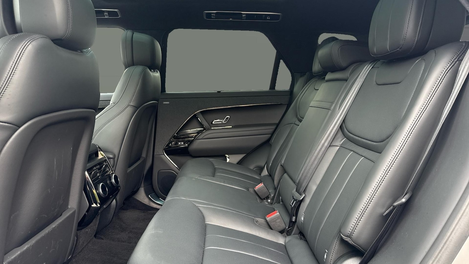 Used Land Rover Range Rover Sport 2025 for sale - 77447029: Photo 4