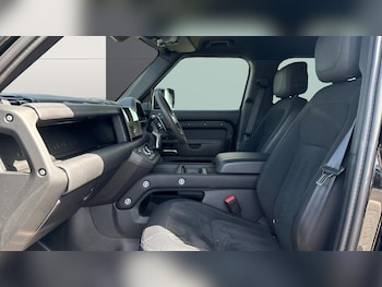 Used Land Rover Defender 2022 for sale - 78698539: Photo