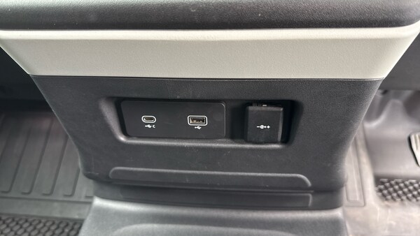 Used Land Rover Defender 2022 for sale - 76127101: Photo 33