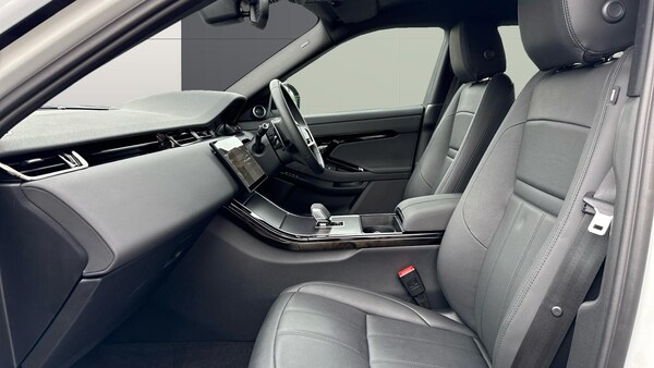 Used Land Rover Range Rover Evoque 2025 for sale - 75820680: Photo 3