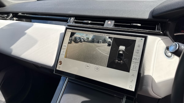 Used Land Rover Range Rover Velar 2023 for sale - 76198057: Photo 12