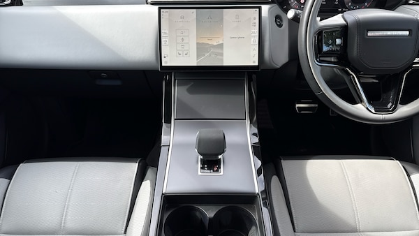 Used Land Rover Range Rover Velar 2023 for sale - 76198057: Photo 14