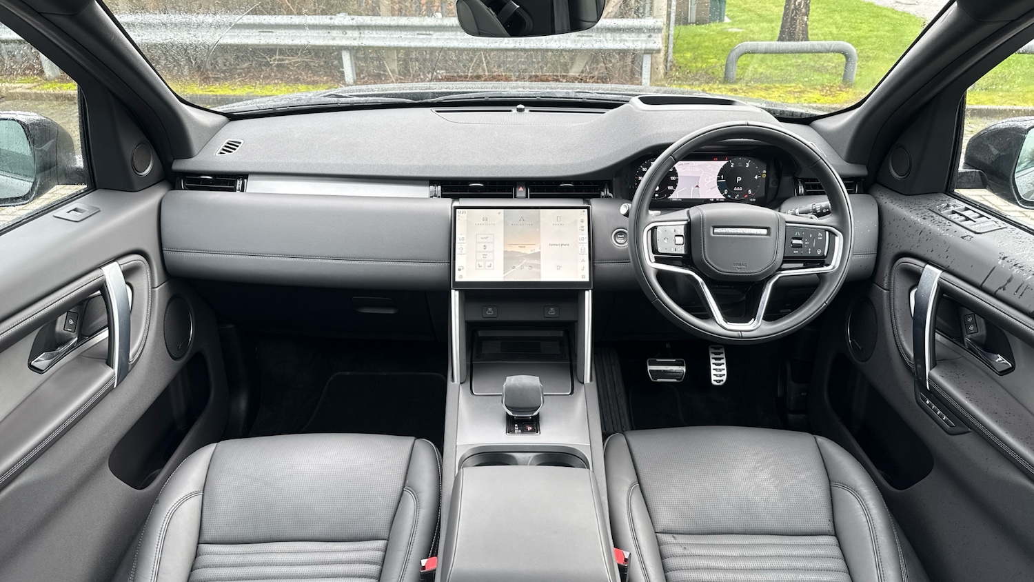 Used Land Rover Discovery Sport 2025 for sale - 77932498: Photo 9