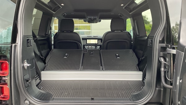 Used Land Rover Defender 2023 for sale - 75995712: Photo 10