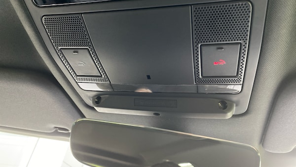 Used Land Rover Defender 2023 for sale - 75995712: Photo 39