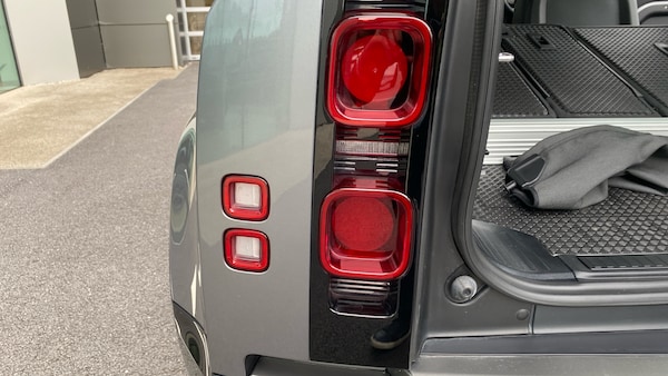 Used Land Rover Defender 2023 for sale - 75995712: Photo 54