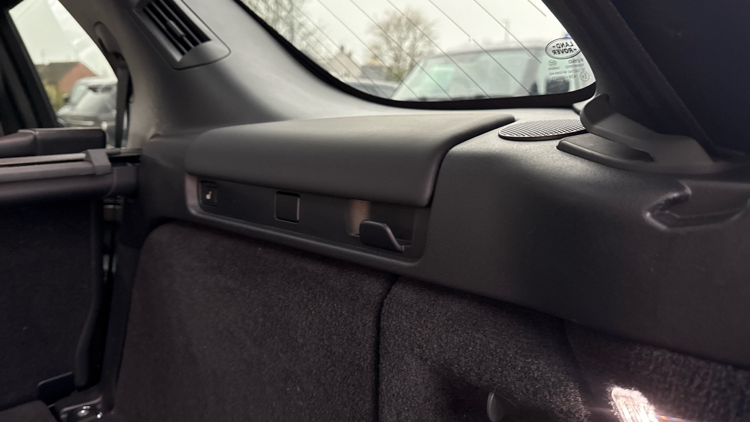 Used Land Rover Discovery 2023 for sale - 77136100: Photo 28