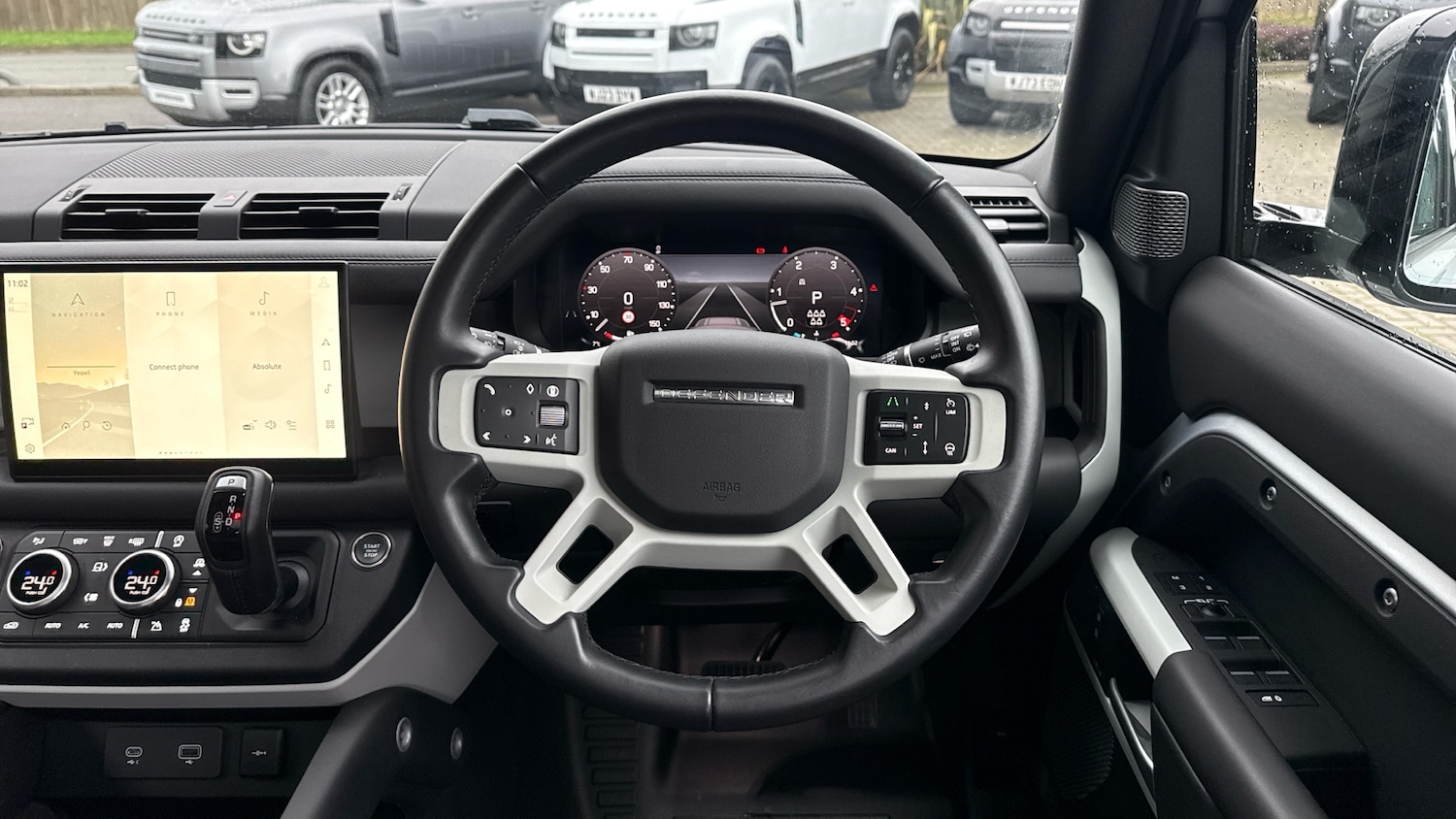 Used Land Rover Defender 2024 for sale - 77025262: Photo 15