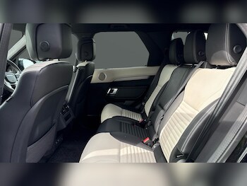 Used Land Rover Discovery 2024 for sale - 77851201: Photo