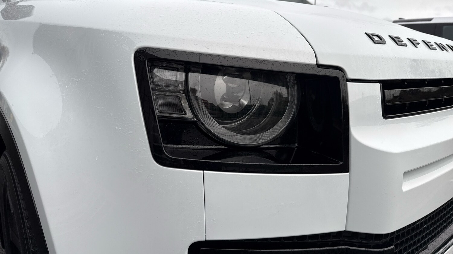 Used Land Rover Defender 2023 for sale - 76835328: Photo 17