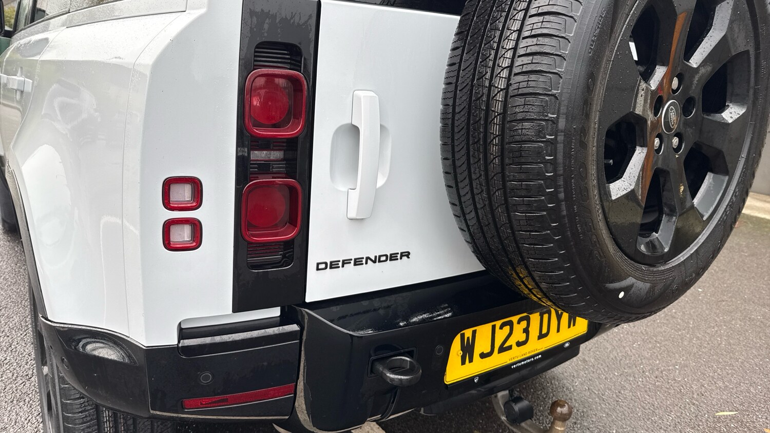 Used Land Rover Defender 2023 for sale - 76835328: Photo 19