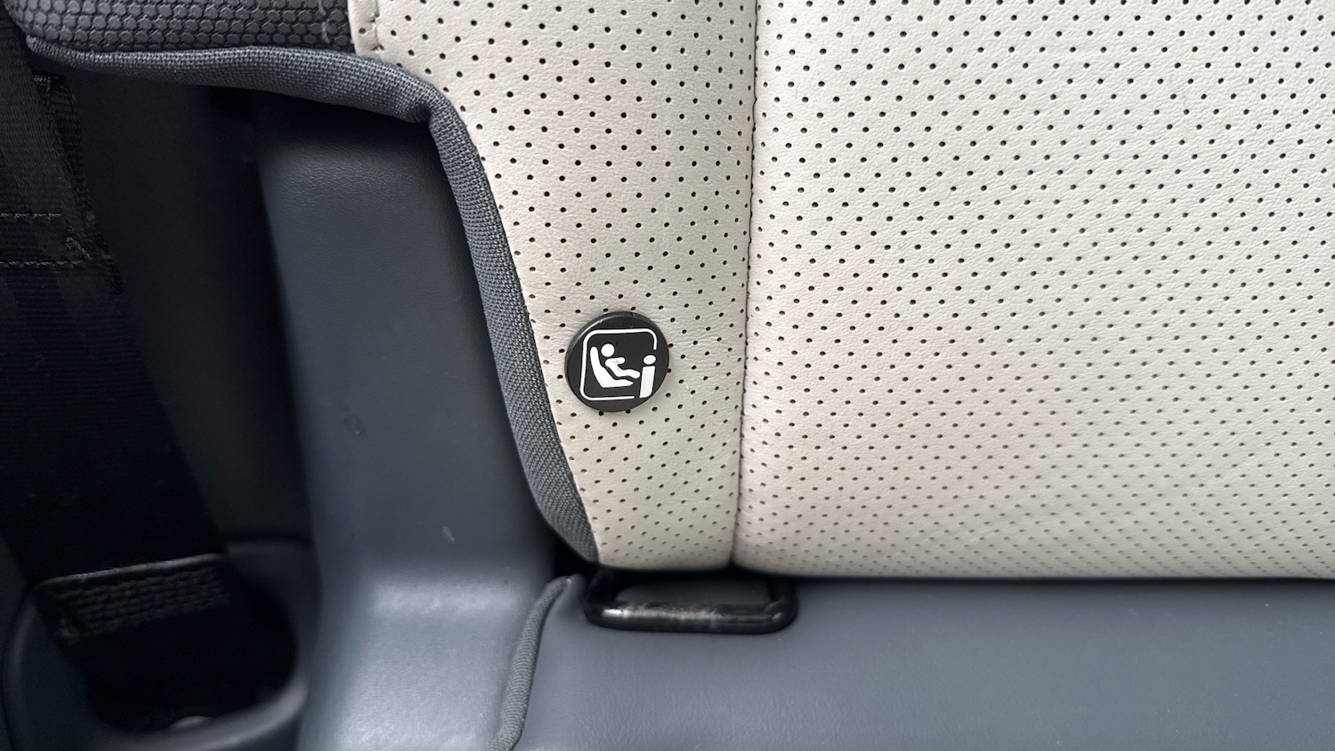 Used Land Rover Defender 2023 for sale - 76835328: Photo 39