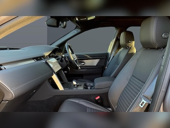 Used Land Rover Discovery Sport 2025 for sale - 76577045: Photo