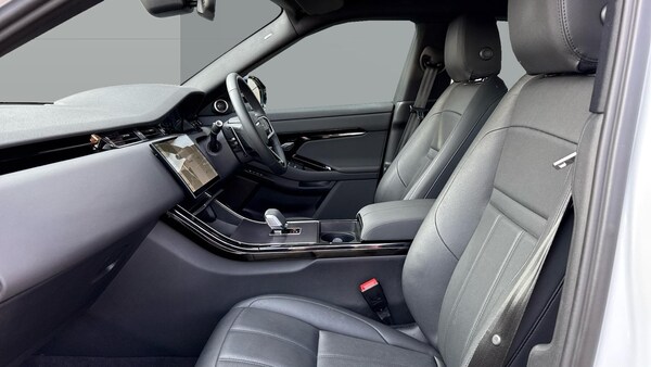 Used Land Rover Range Rover Evoque 2025 for sale - 75665321: Photo 3