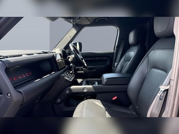 Used Land Rover Defender 2024 for sale - 78950463: Photo