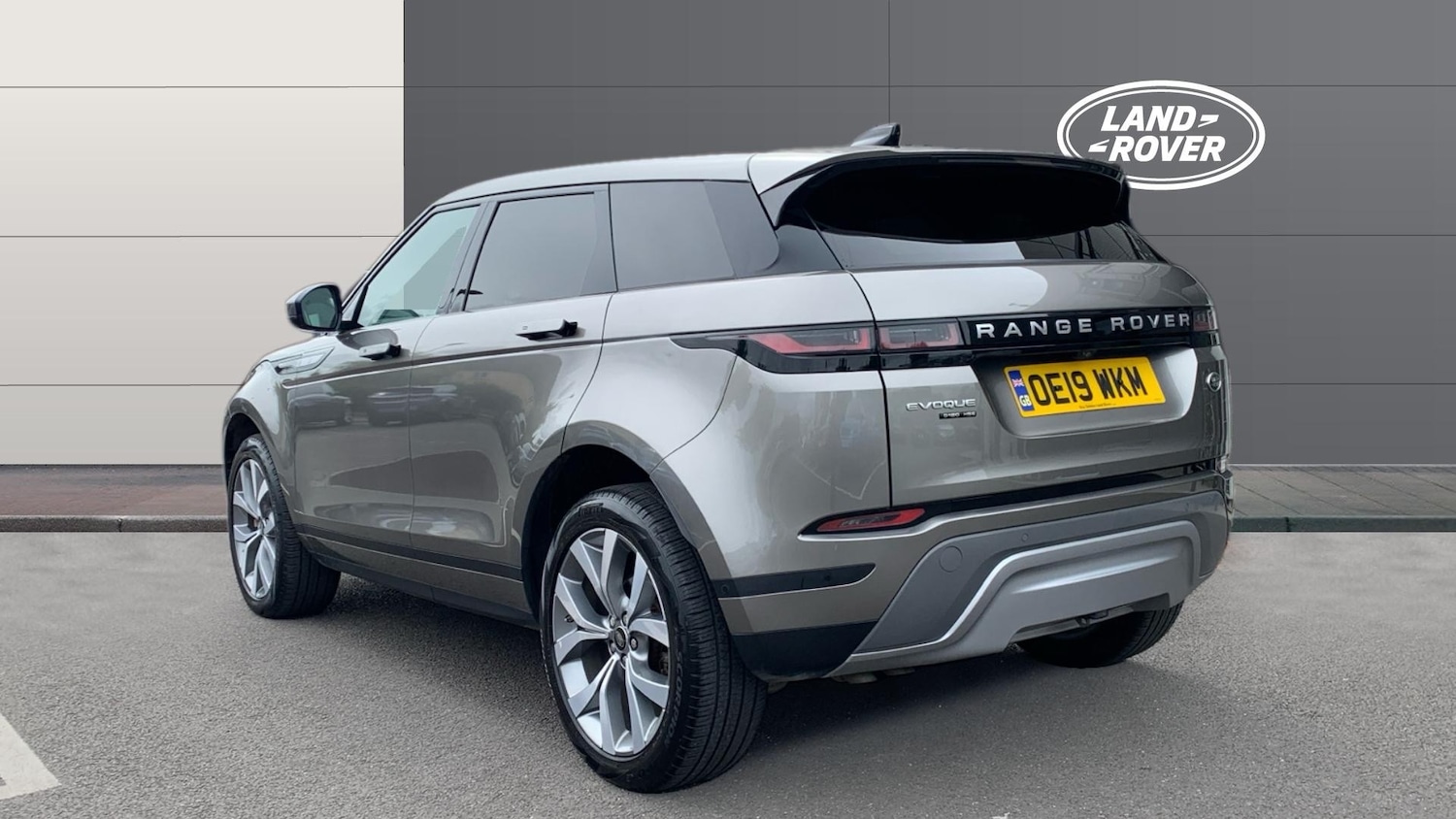 Used Land Rover Range Rover Evoque 2019 for sale - 77245492: Photo 2