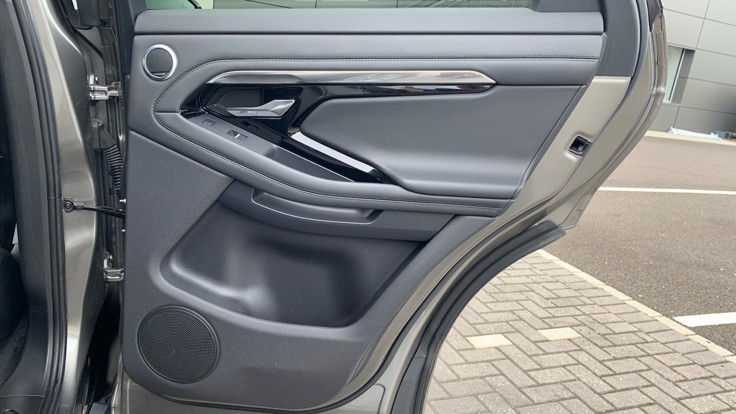 Used Land Rover Range Rover Evoque 2019 for sale - 77245492: Photo 31