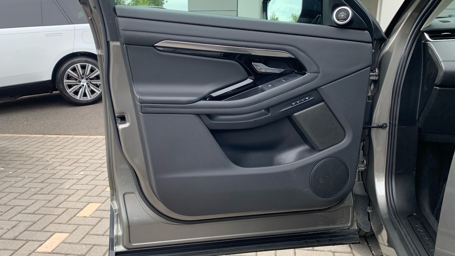 Used Land Rover Range Rover Evoque 2019 for sale - 77245492: Photo 48