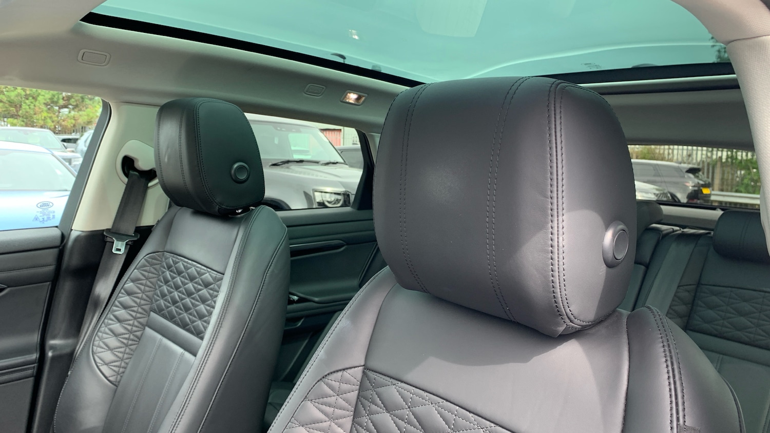 Used Land Rover Range Rover Evoque 2019 for sale - 77245492: Photo 53