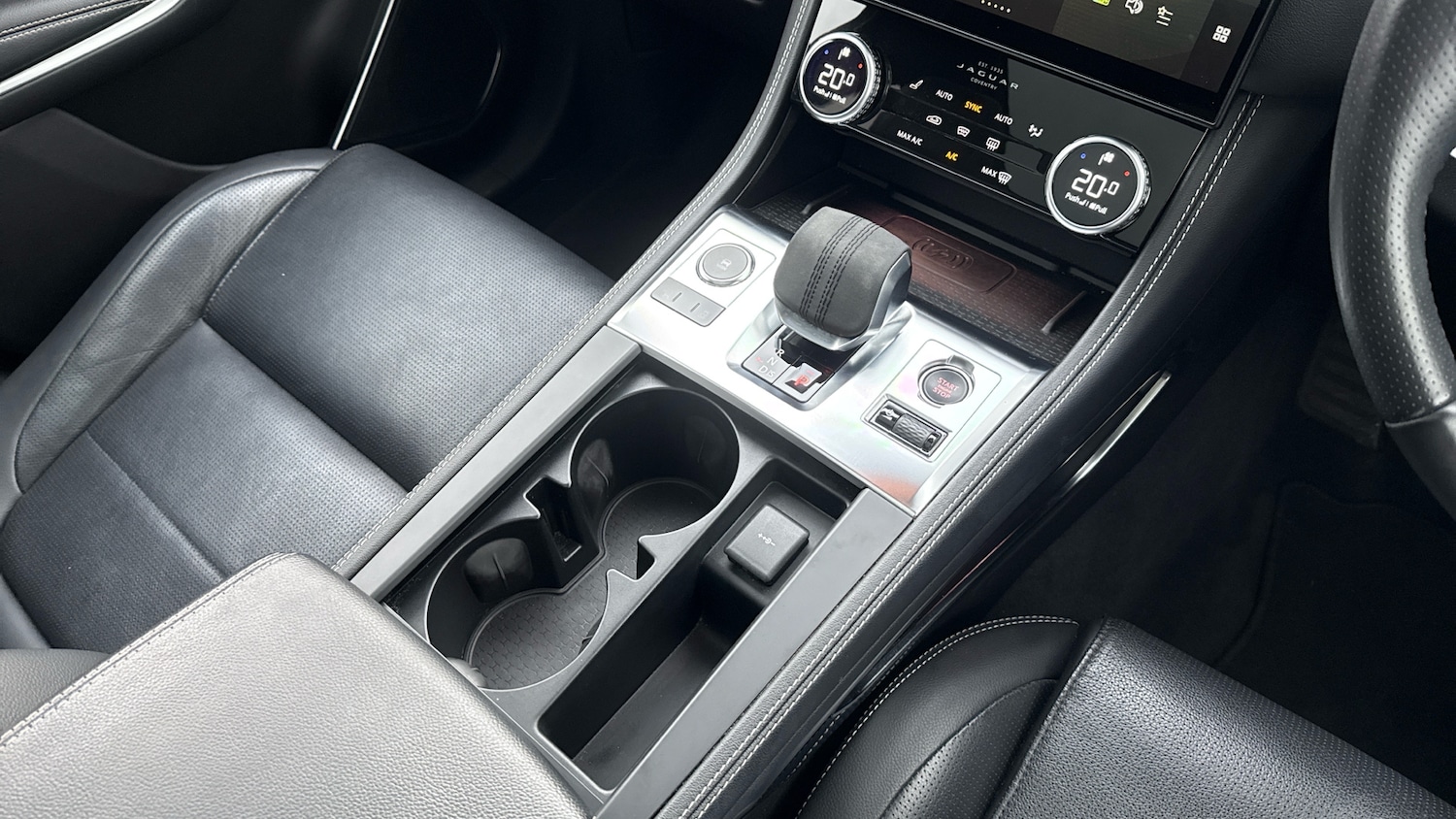 Used Jaguar F-Pace 2023 for sale - 77578661: Photo 13