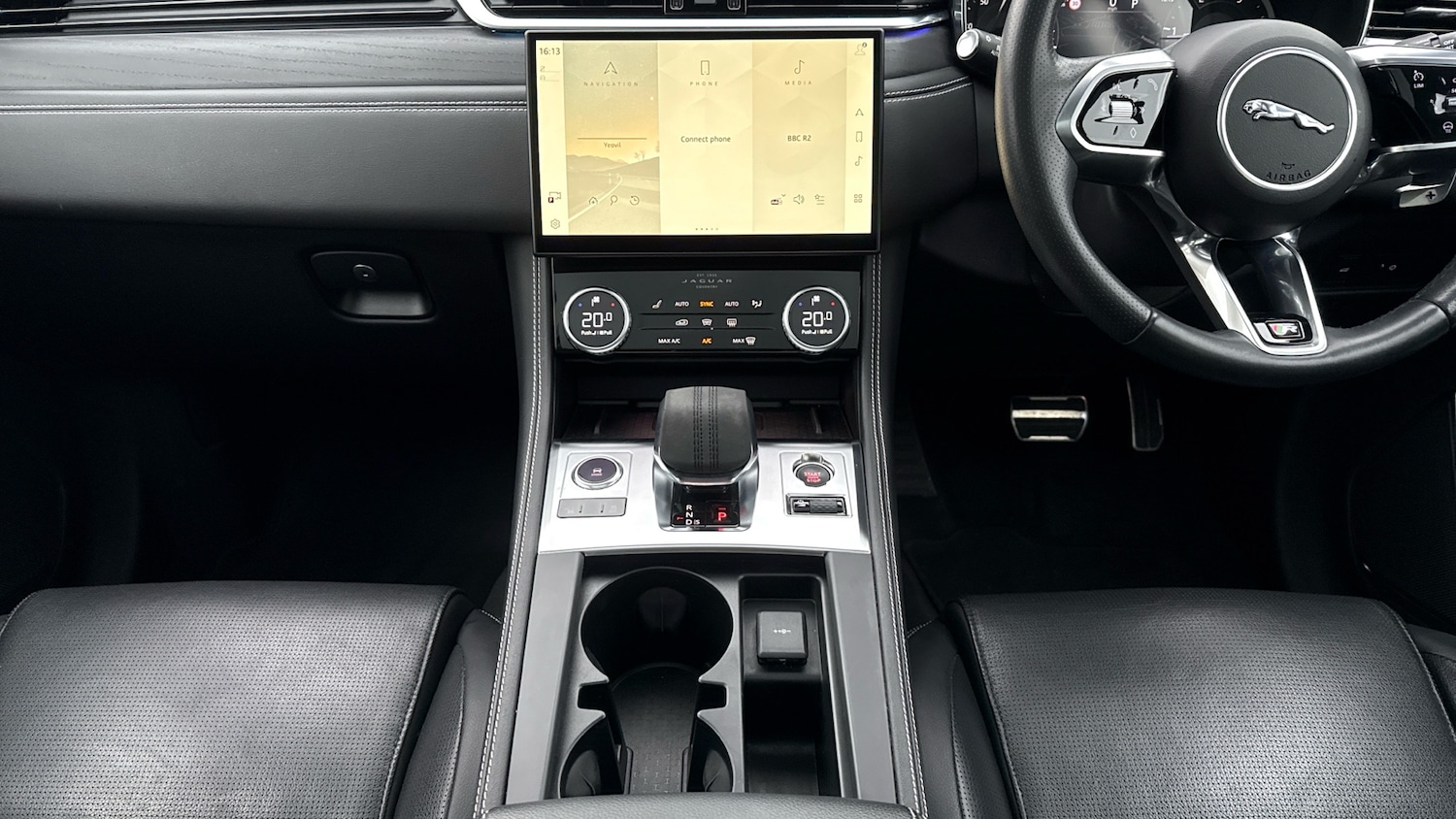 Used Jaguar F-Pace 2023 for sale - 77578661: Photo 14