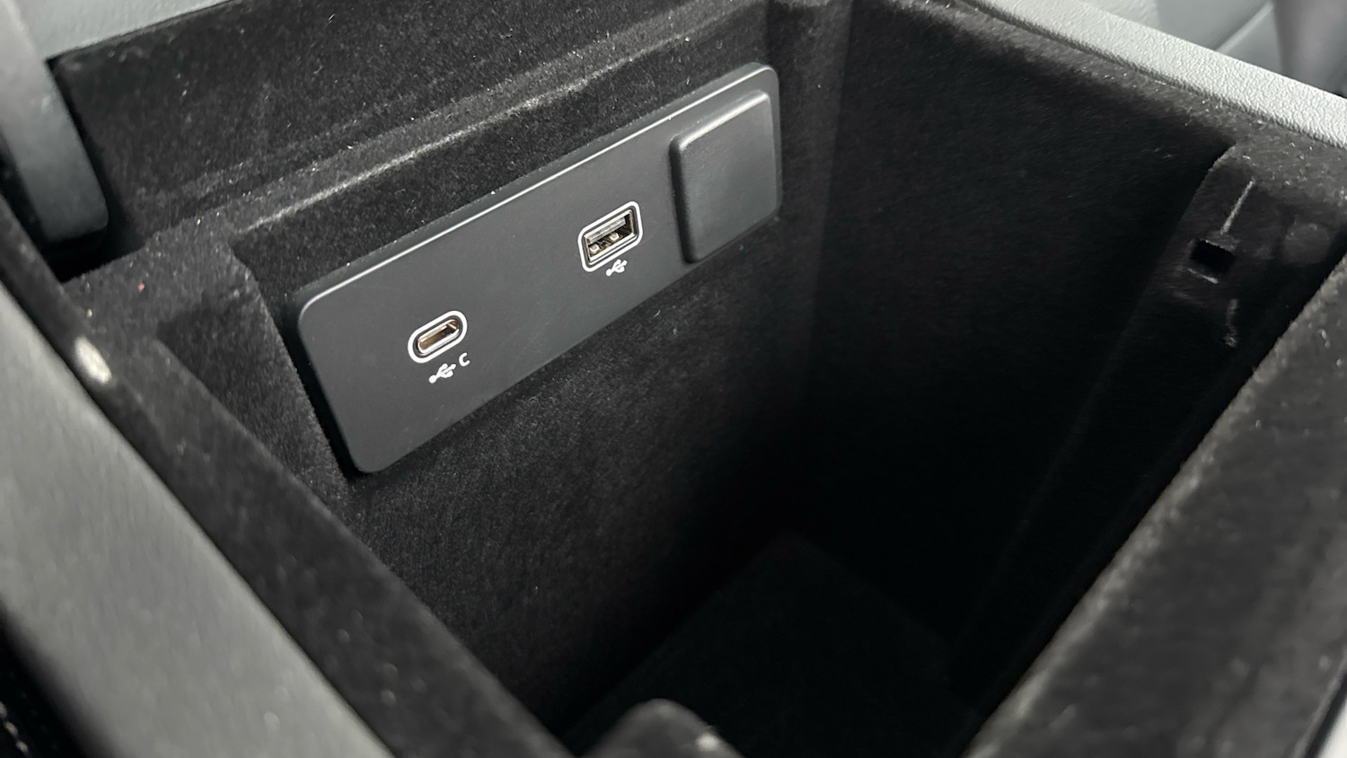 Used Jaguar F-Pace 2023 for sale - 77578661: Photo 32