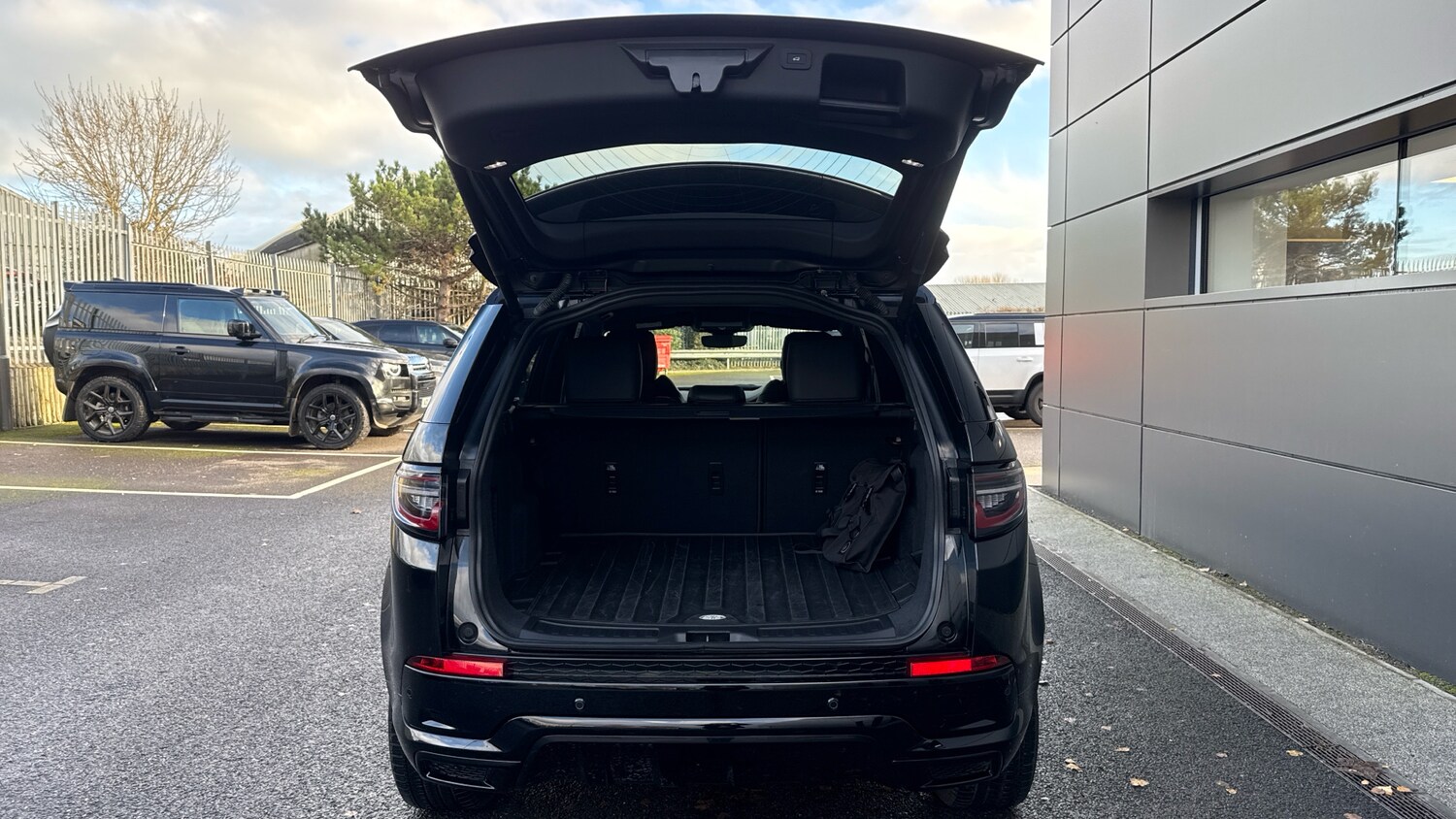 Used Land Rover Discovery Sport 2025 for sale - 76791732: Photo 27