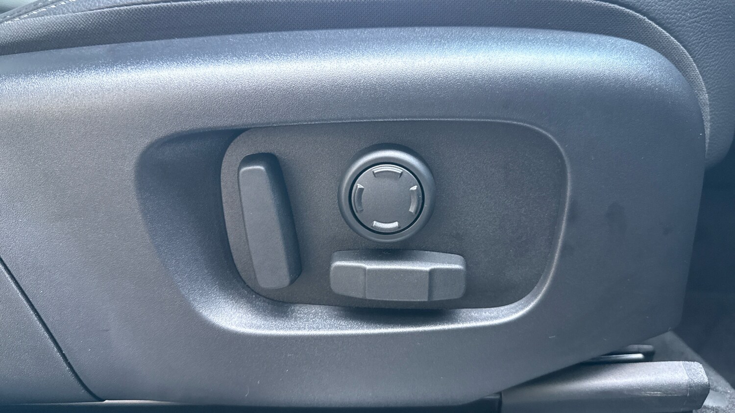 Used Land Rover Discovery Sport 2025 for sale - 76791732: Photo 30