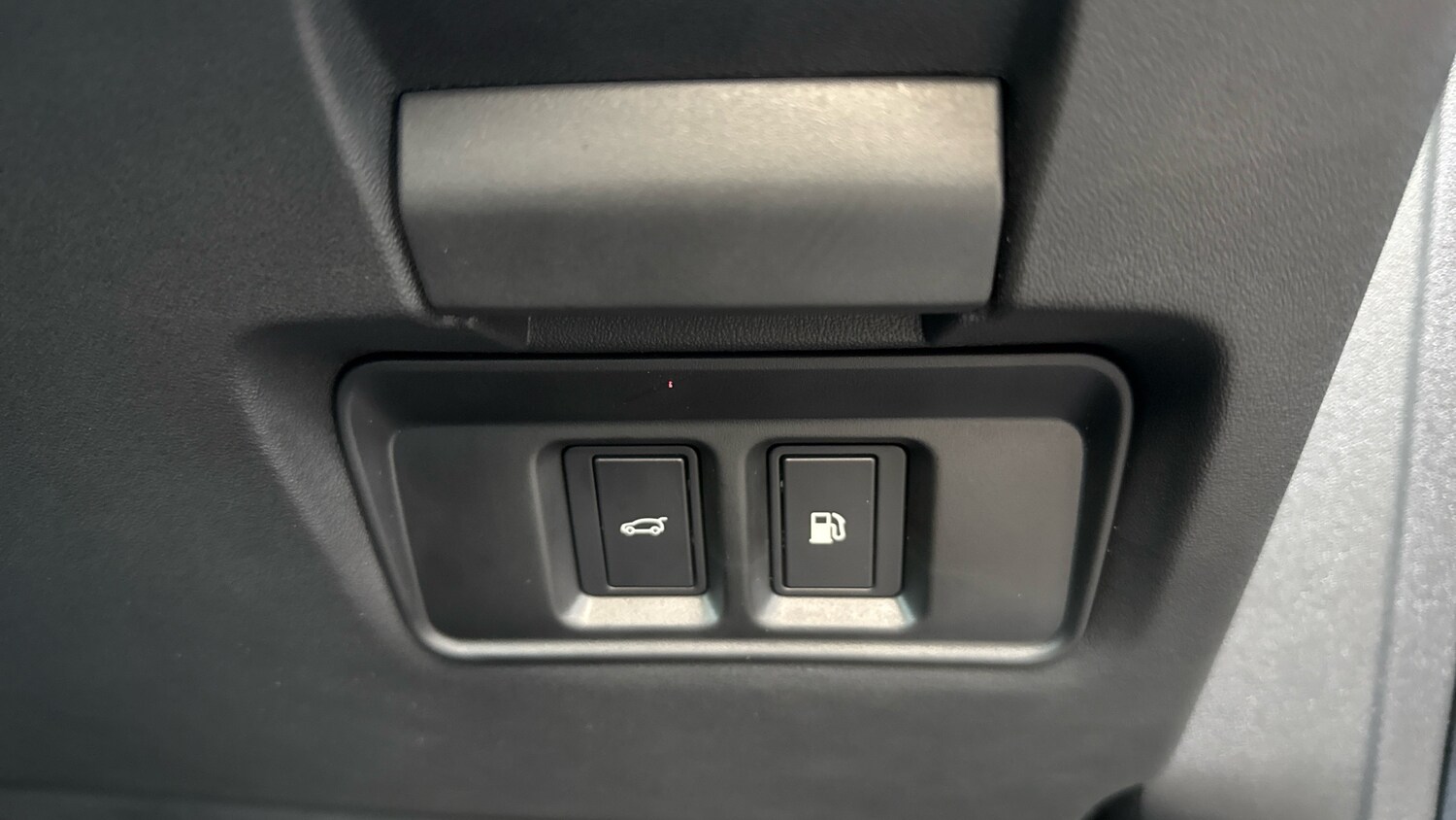 Used Land Rover Discovery Sport 2025 for sale - 76791732: Photo 31