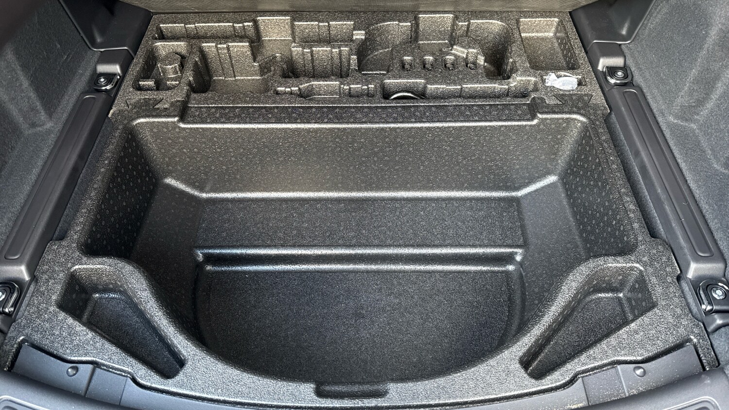 Used Land Rover Discovery Sport 2025 for sale - 76791732: Photo 40