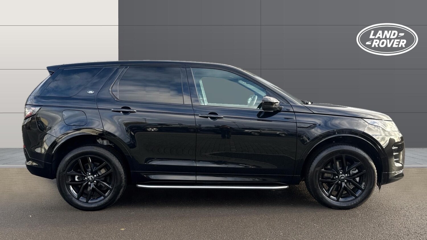 Used Land Rover Discovery Sport 2025 for sale - 76791732: Photo 5