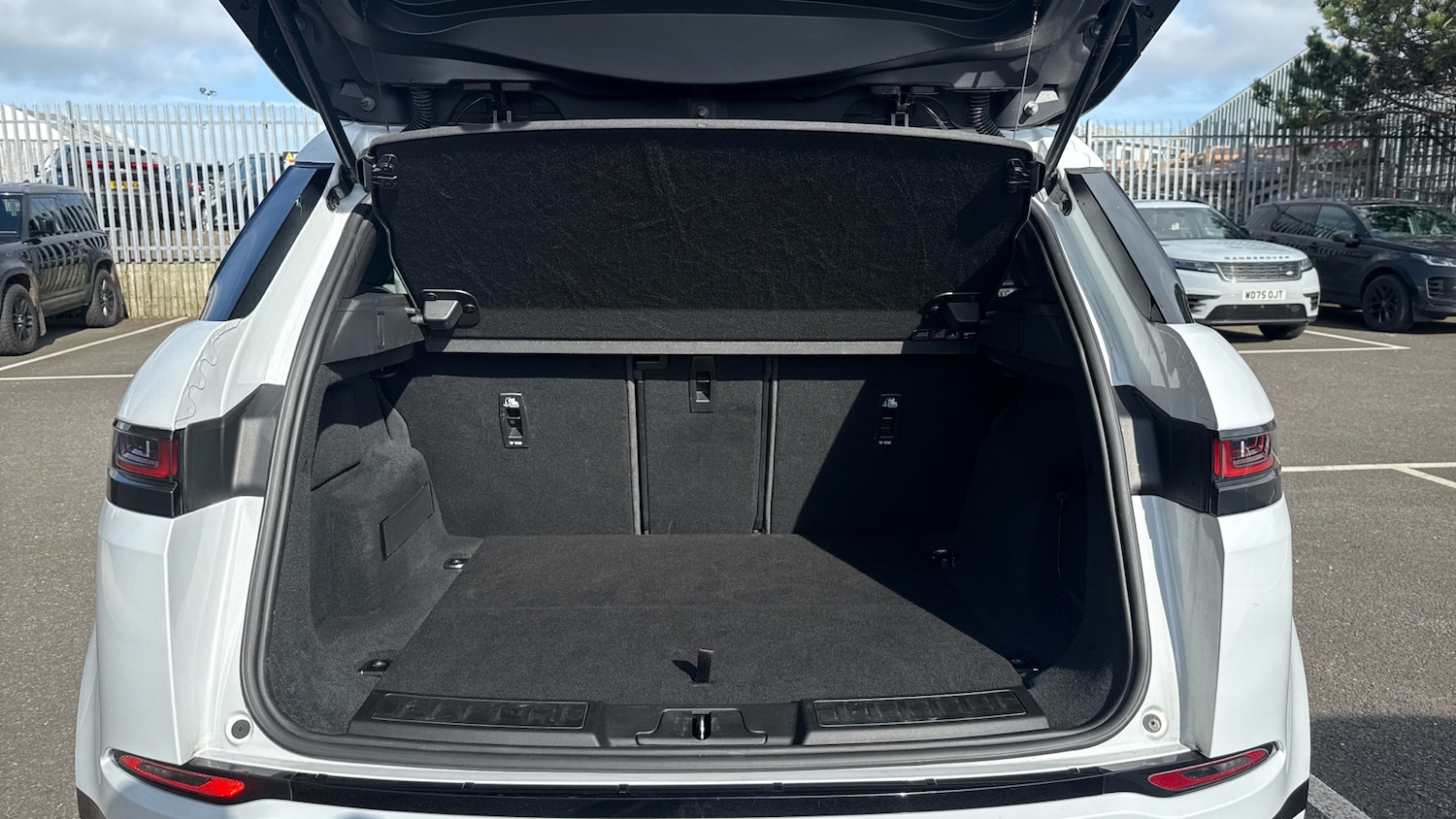 Used Land Rover Range Rover Evoque 2021 for sale - 77676161: Photo 10