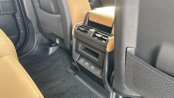Used Land Rover Defender 2025 for sale - 76079631: Photo 18