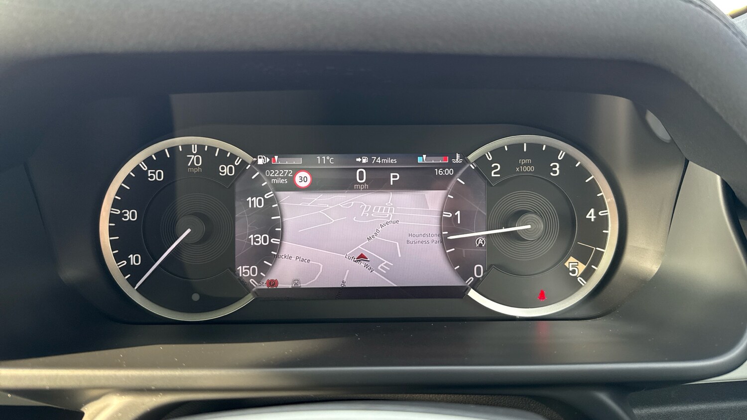 Used Land Rover Defender 2023 for sale - 77983878: Photo 16