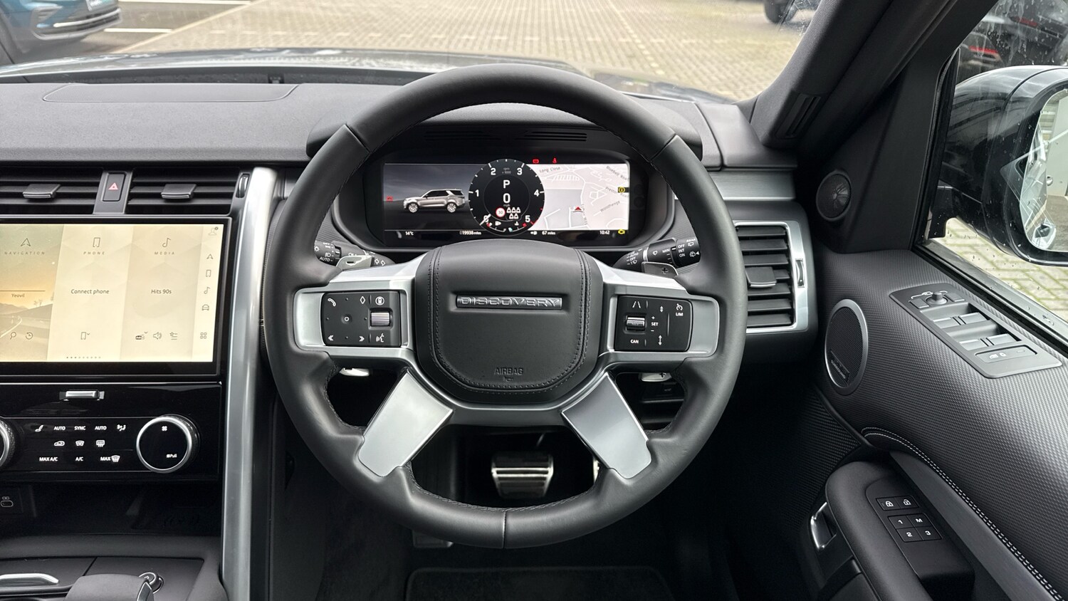 Used Land Rover Discovery 2025 for sale - 76450300: Photo 15