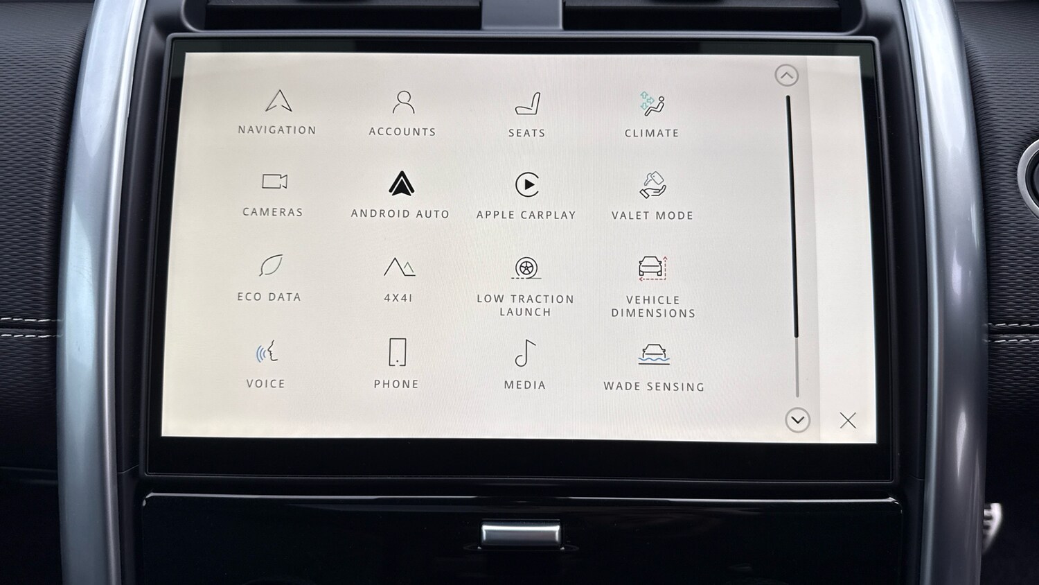 Used Land Rover Discovery 2025 for sale - 76450300: Photo 34