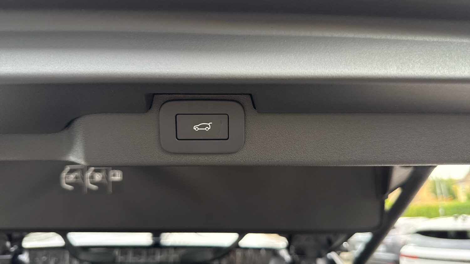 Used Land Rover Discovery 2025 for sale - 76450300: Photo 42