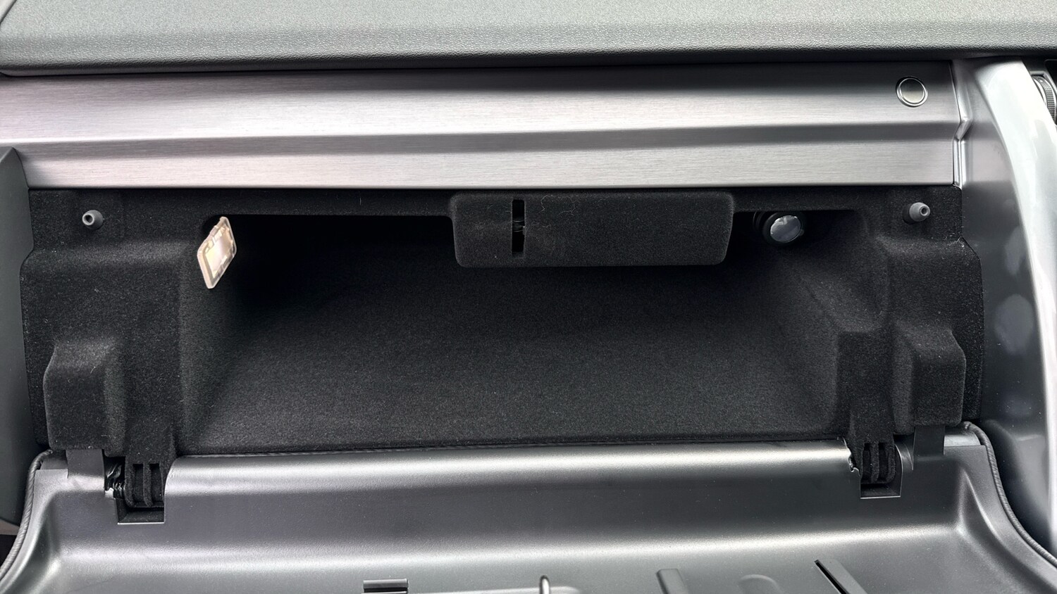 Used Land Rover Discovery 2025 for sale - 76450300: Photo 49