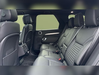 Used Land Rover Discovery 2025 for sale - 76450300: Photo