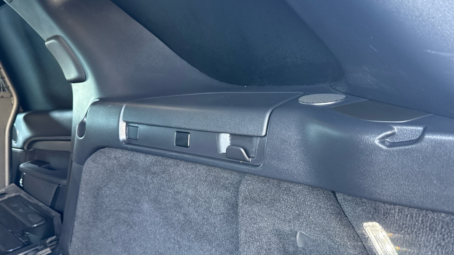 Used Land Rover Discovery 2024 for sale - 77258729: Photo 28