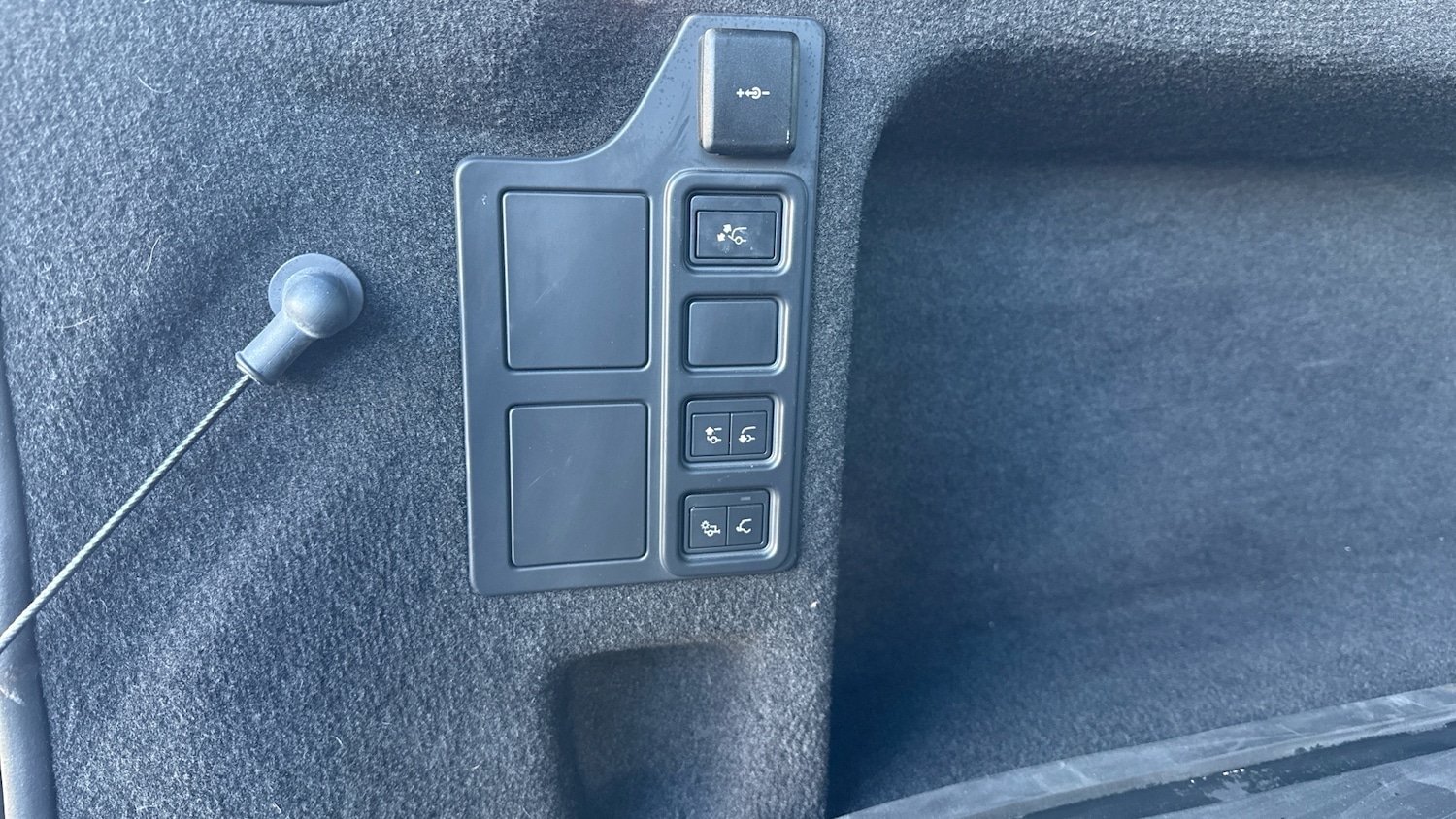 Used Land Rover Discovery 2024 for sale - 77258729: Photo 42