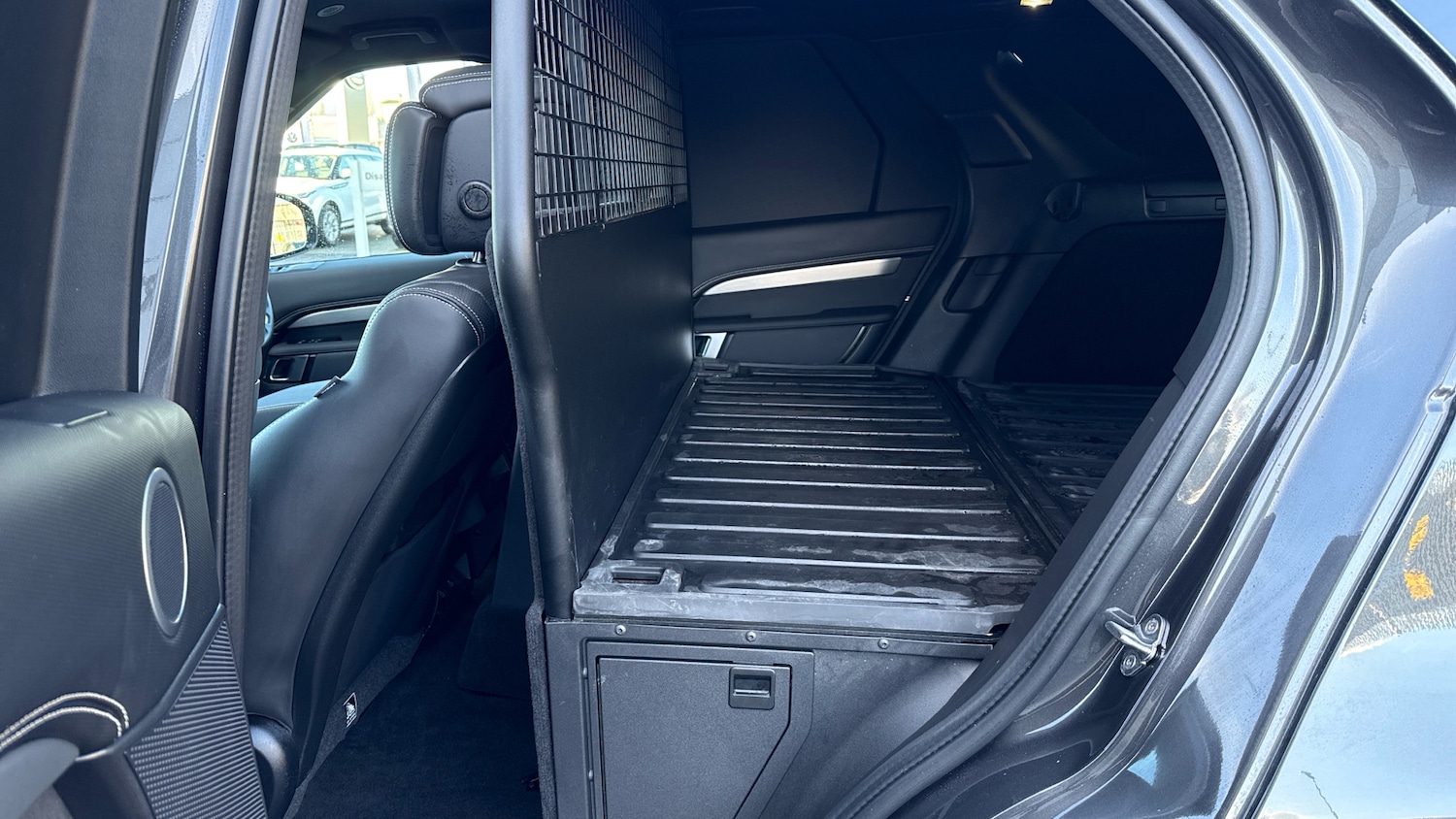 Used Land Rover Discovery 2024 for sale - 77258729: Photo 45