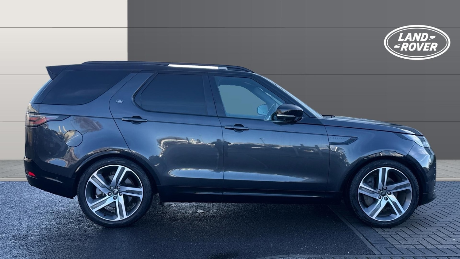 Used Land Rover Discovery 2024 for sale - 77258729: Photo 5
