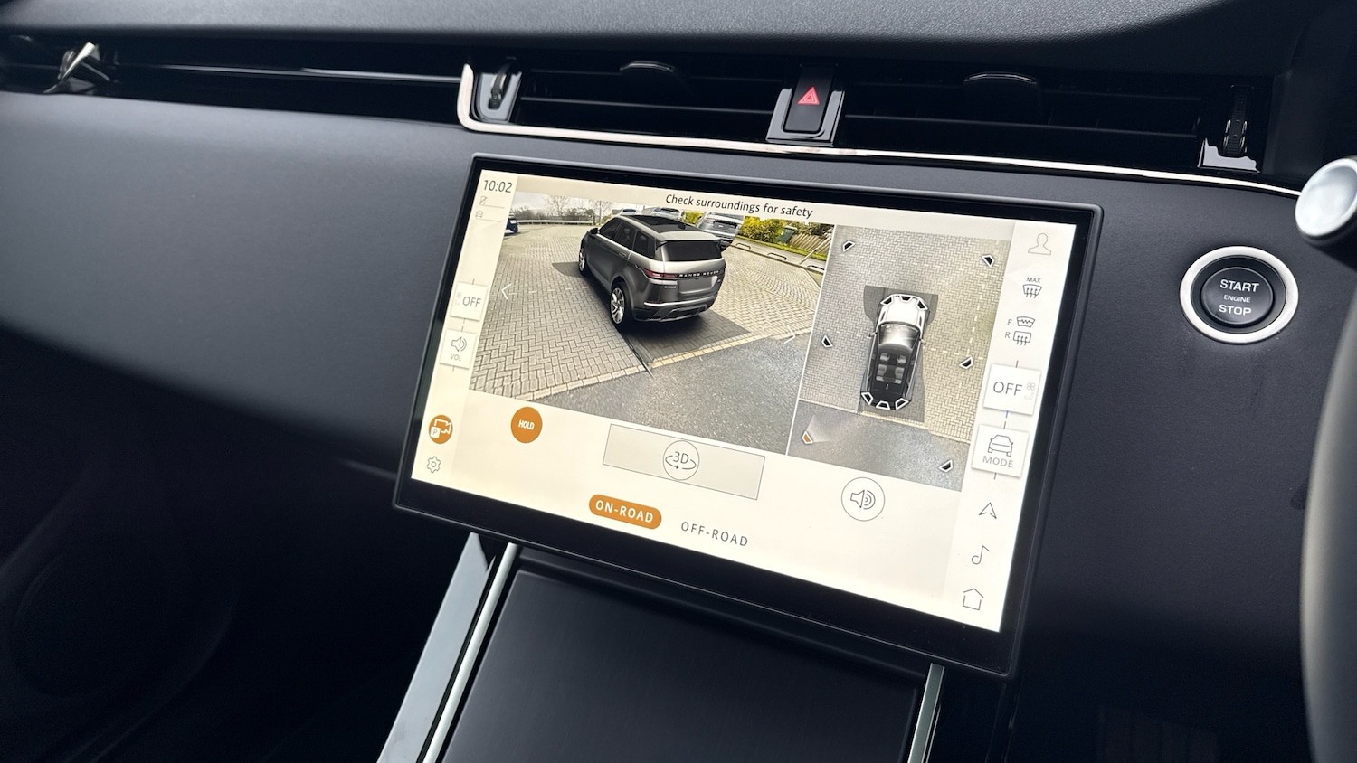 Used Land Rover Range Rover Evoque 2025 for sale - 76763100: Photo 12