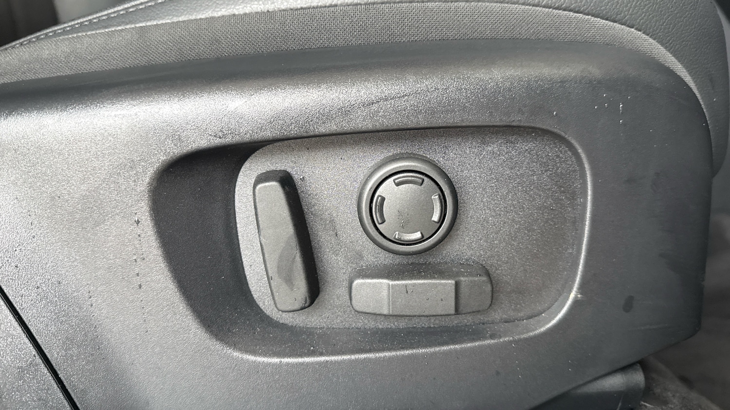 Used Land Rover Range Rover Evoque 2025 for sale - 76763100: Photo 30