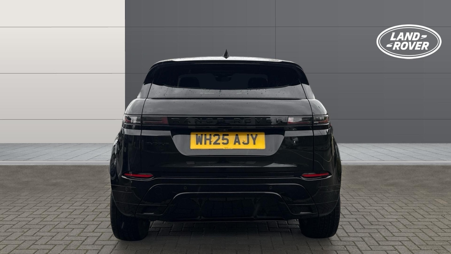 Used Land Rover Range Rover Evoque 2025 for sale - 76763100: Photo 6