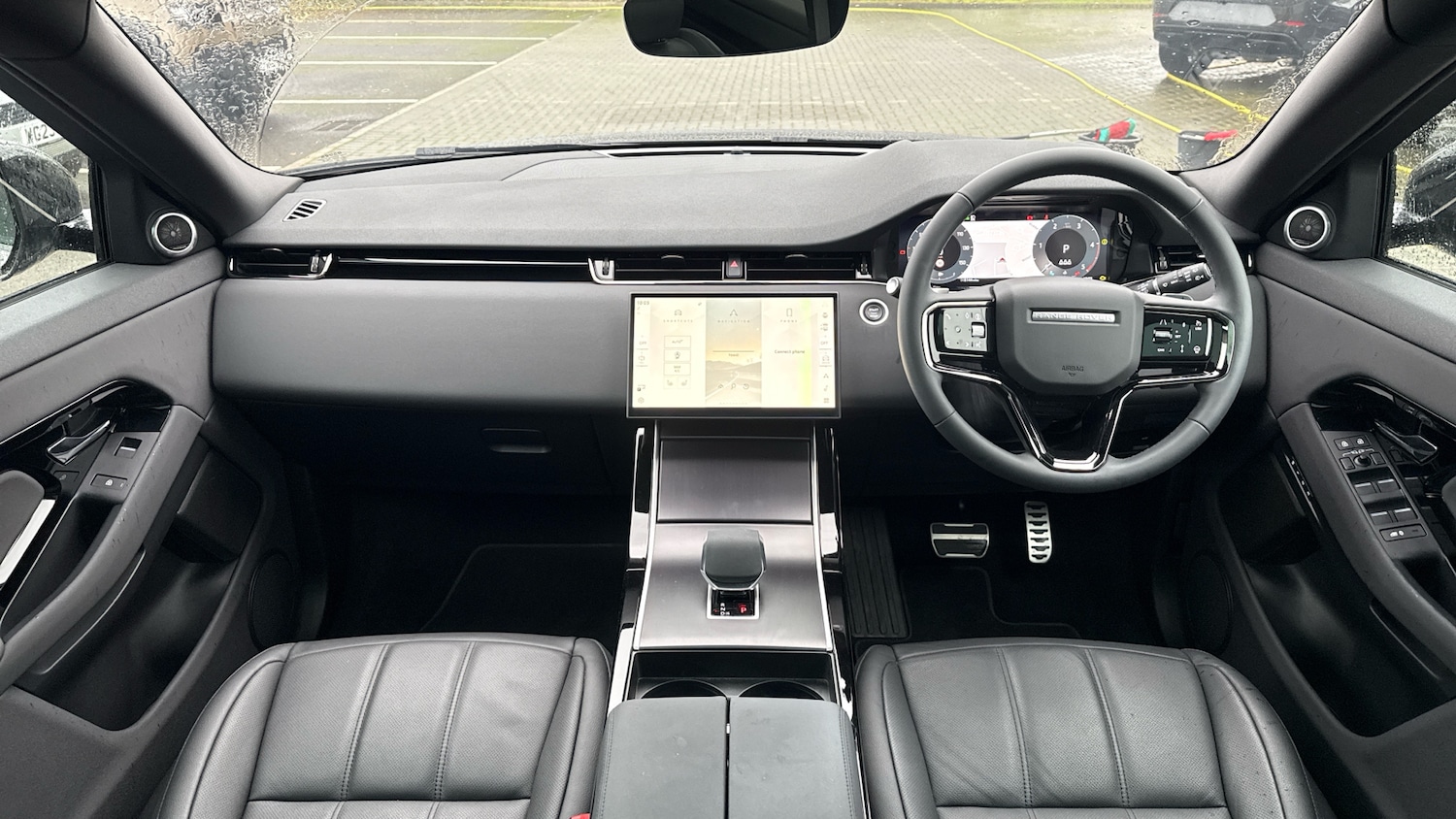 Used Land Rover Range Rover Evoque 2025 for sale - 76763100: Photo 9