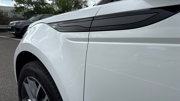 Used Land Rover Range Rover Evoque 2025 for sale - 75653259: Photo 20